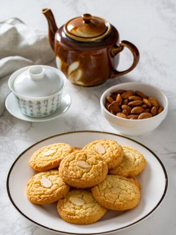 chinese almond cookies