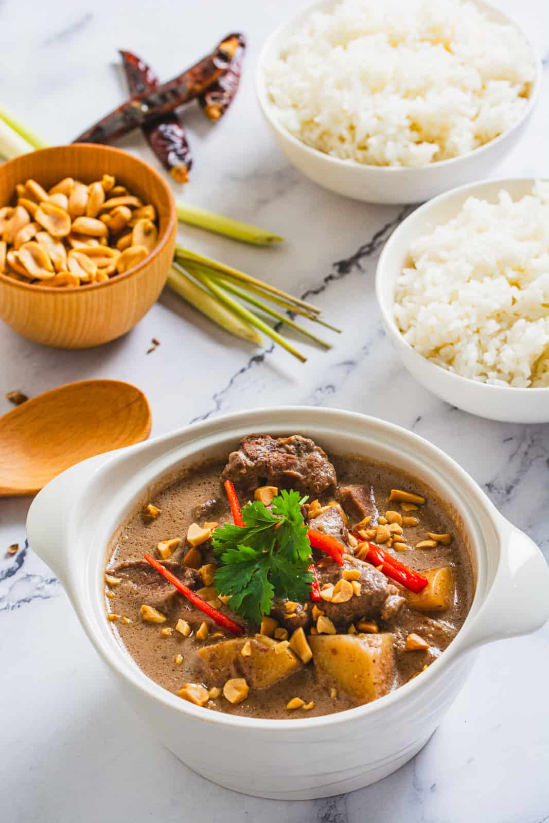 Slow Cooker Beef Massaman Curry